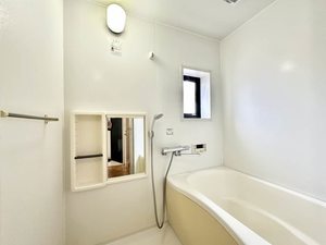 ファミール羽根 C102号-14