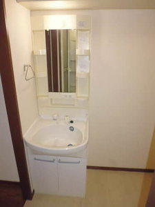 コンフォール A101号-4