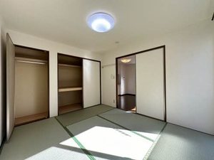 ヴェルドミールＭ B102号-11