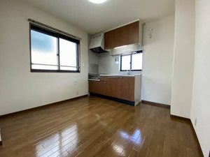 ウィズリーガーデン F202号-8