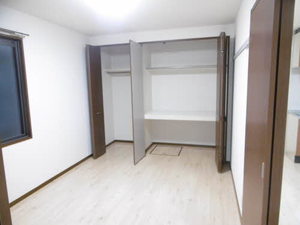 グランシャリオ中吉田 A102号-6