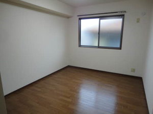 メゾン花水木 B202号-6