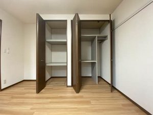 サニーコート A102号-7