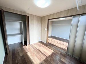 アーバンレックス B201号-5