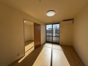 アムール D102号-8