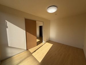 アムール D102号-11