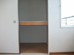 ラプラスモア佐藤 0201号-8