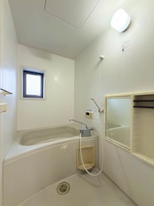 シャーメゾン枇杷坂 B102号-8