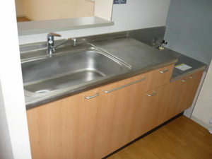 シャーメゾン枇杷坂 B202号-4