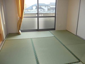 シャーメゾン枇杷坂 B202号-5