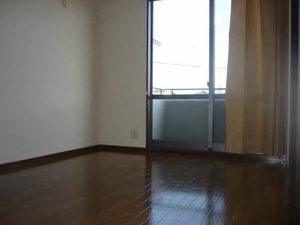 カサグランデ仲道 A102号-8