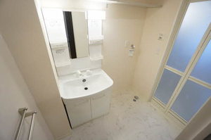 グランシャリオ C103号-9