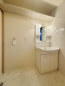 グランシャリオ優　Ｃ棟 0101号-11