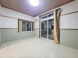 サンパレス小山 A1号-2