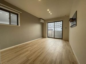 レフィアント高木 0105号-2