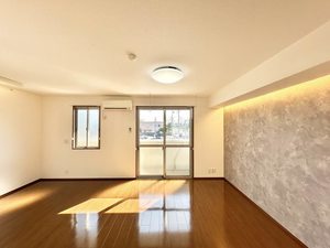 Ｑｕｅｅｎ’ｓ　Ｉｓｌａｎｄ 0205号-10