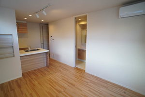 ＥＡＧＲＥＴ　ＲＯＢＩＮ 0205号-3