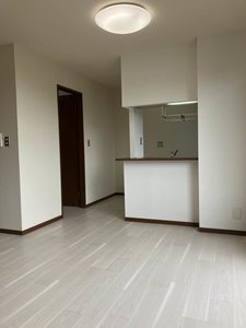 グローリーハイツ A201号-2