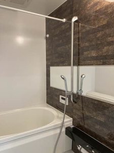 ＥＣＯ＆ＣＬＥＡＮ　ＨＯＵＳＥ　ＮＡＷＡ－ＫＩＴＡ 0101号-8