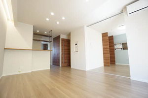 Ｇｕｒｉｓｈｉｎａ（グリシナ） 0202号-2