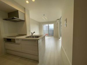 ロイヤルスクエアGⅢ 0203号-2