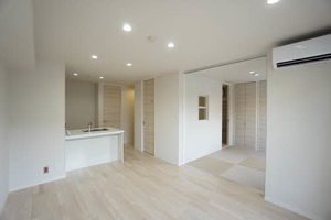 Ａｉｒｅｓ　ｔｒｅｓ T103号-4