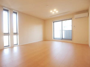 Ｂｌｏｏｍｉｎｇ覚王山 0203号-6