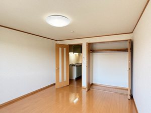 サンライズファミリアⅢ 0204号-2