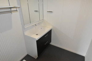 ウェスト　ウェル西念 0201号-8