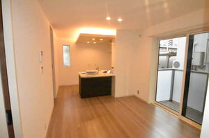 シャーメゾンＹ・Ｋ 0102号-3