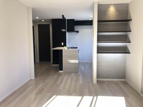 フレグランス西尾張部 C101号-2