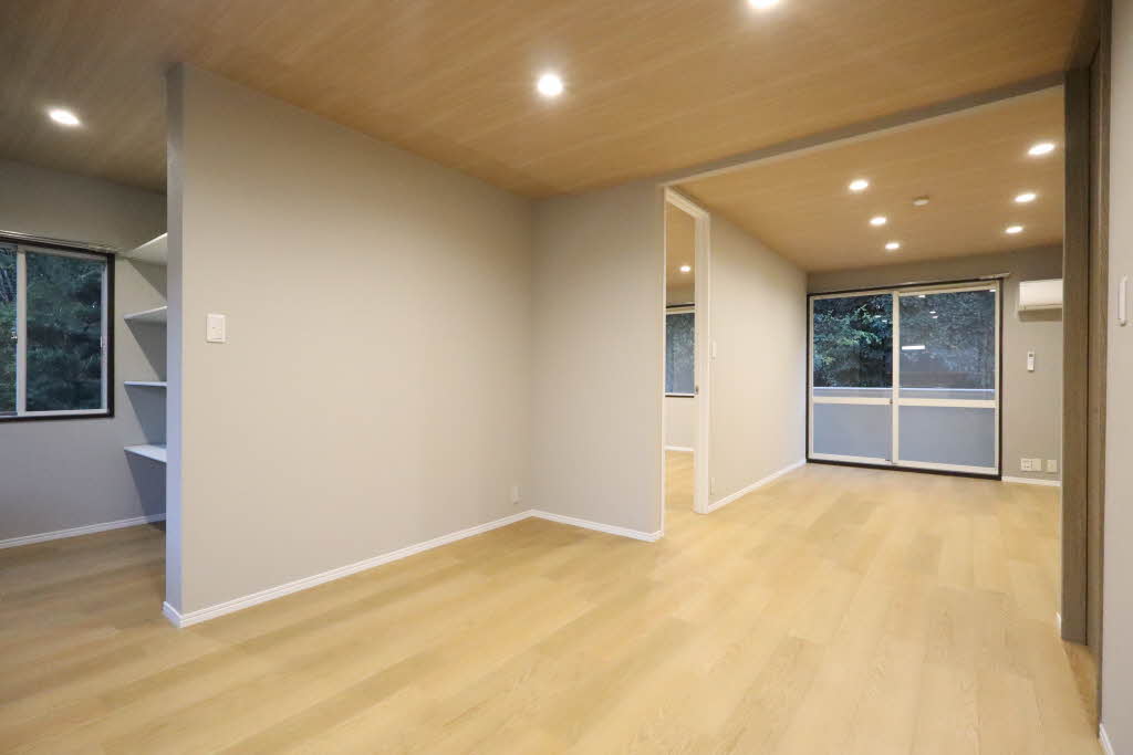 エイトスクウェア芳ケ崎 0106号-2