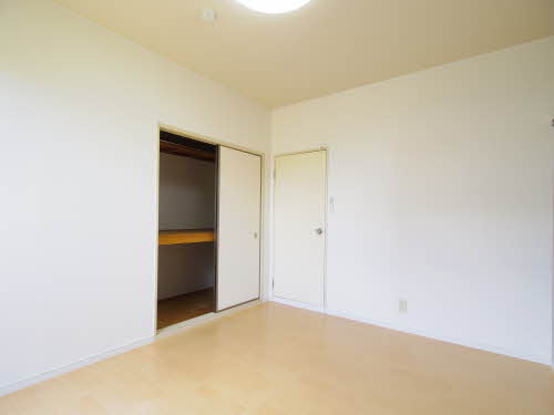 ヴィラ藤里Ⅰ B102号-8