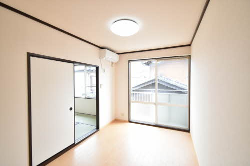 キャッスルコート 0201号-2