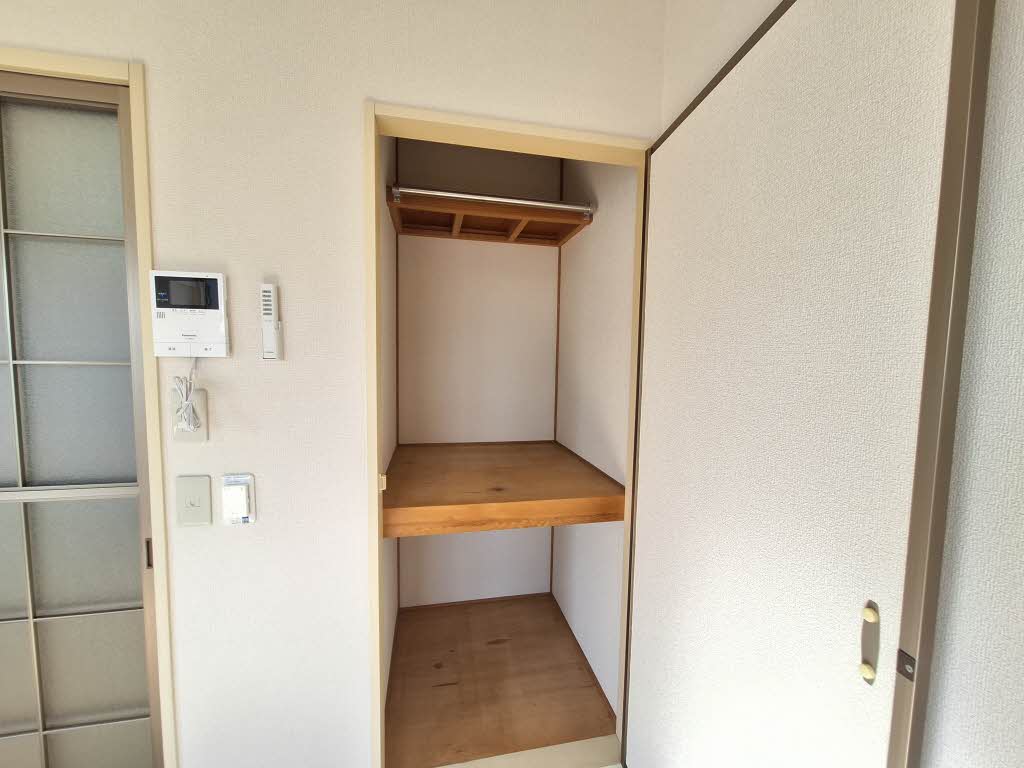 ファミールあだち B203号-6