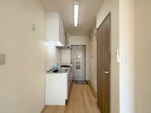 ジュネス瑞穂 A205号-8