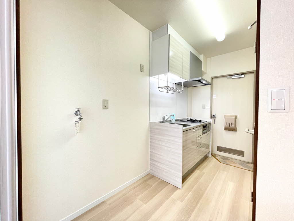 ジュネス瑞穂 B202号-6