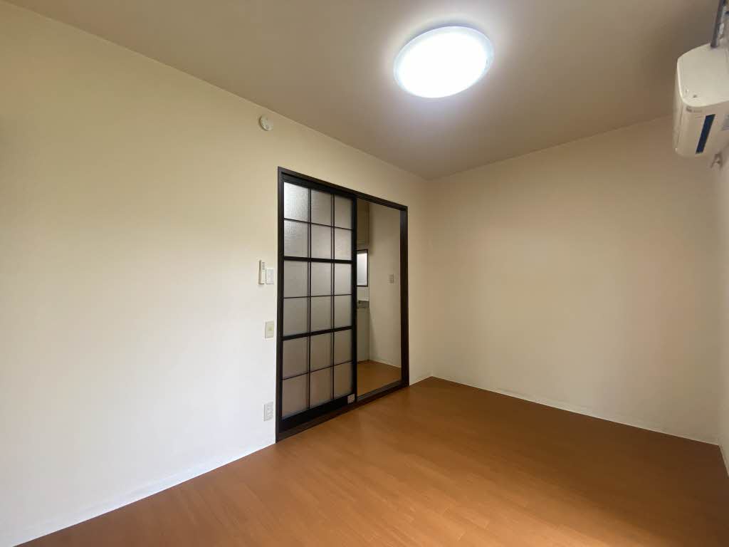 ヌーボーＭＫＫ 0101号-3