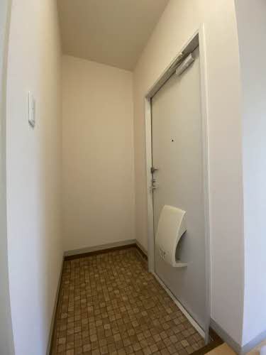 メゾン月ヶ丘 0102号-2