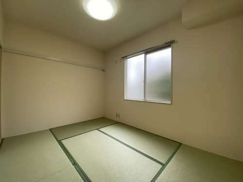 メゾン月ヶ丘 0102号-4