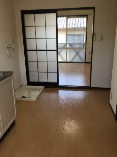 アベニューフラワー B202号-2