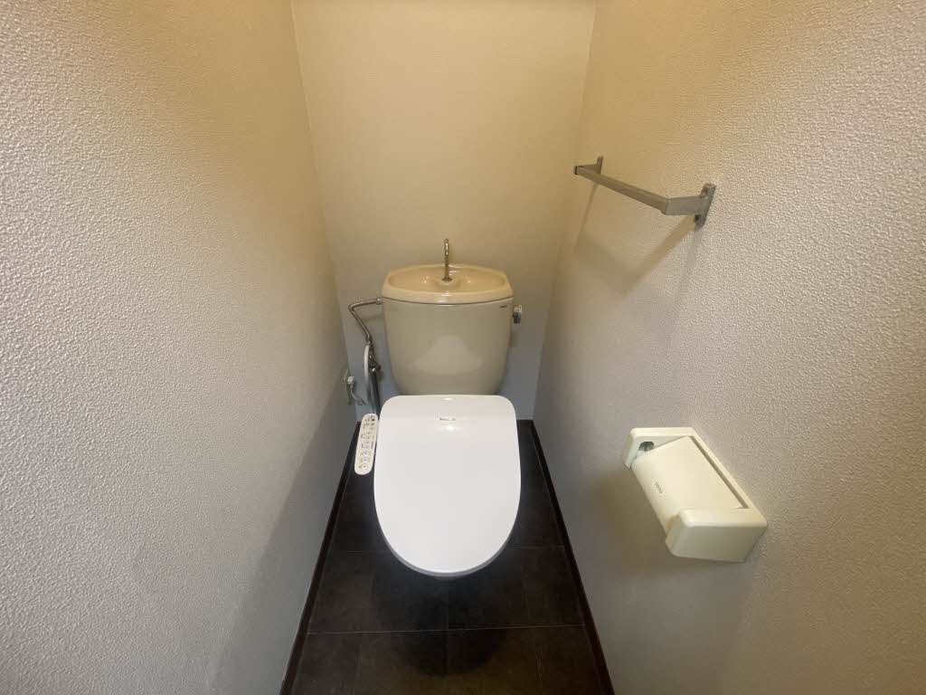 サニーコート高坂 B106号-6