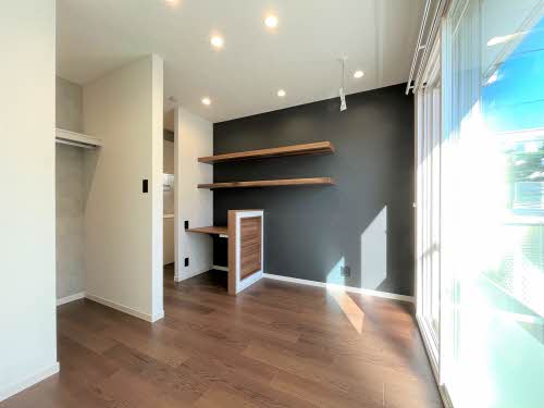 フロンティア神沢 C203号-3