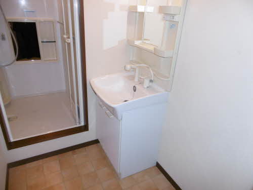 シャーメゾン枇杷 B103号-12