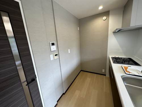 シャーメゾン枇杷 B105号-4