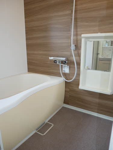 ファミーユ松ヶ島 0201号-10