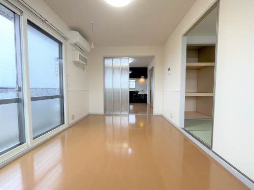 メゾン　四季の花 0202号-3