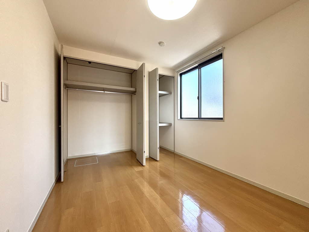 Ｆｅｌｉｃｅ B102号-9