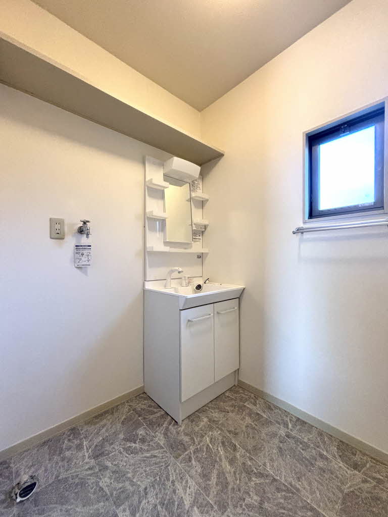 Ｆｅｌｉｃｅ B102号-12