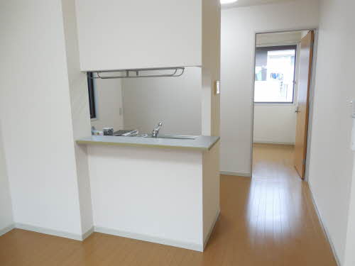 ロイヤルプラムガーデン D202号-6